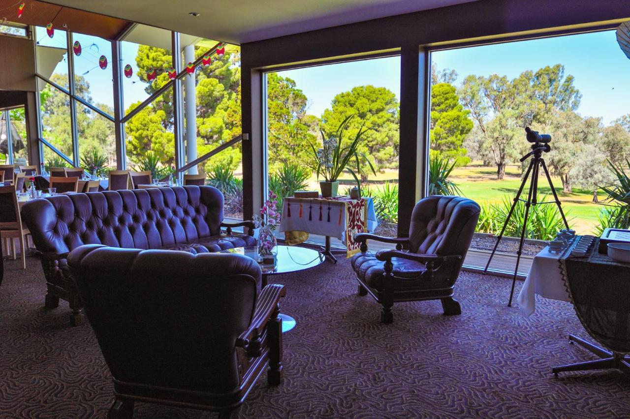 Renmark Country Club Exteriör bild