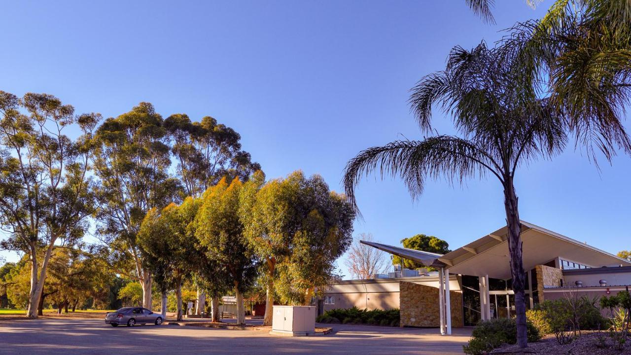 Renmark Country Club Exteriör bild