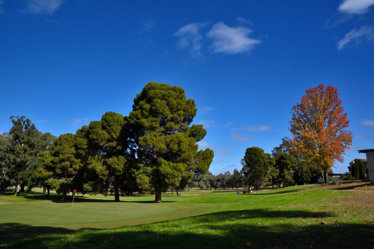 Renmark Country Club Exteriör bild
