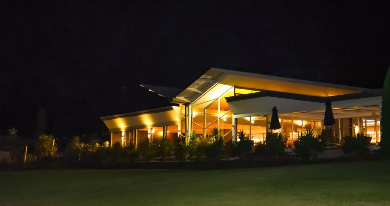 Renmark Country Club Exteriör bild