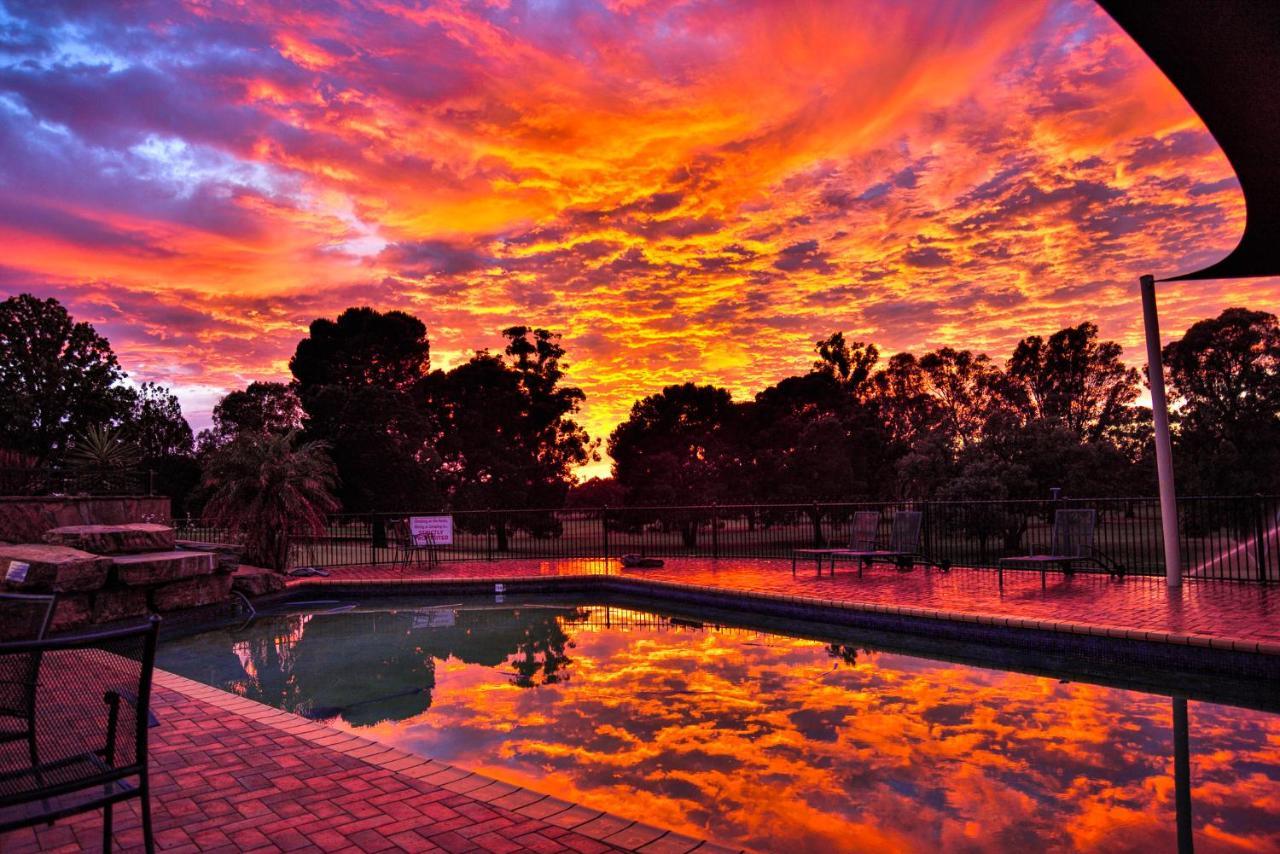 Renmark Country Club Exteriör bild